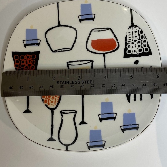 $5 when Bundled with 2 other items. 
SAKURA VIN & FROMAGE, Set of 2 Appy plates - Picture 6 of 6